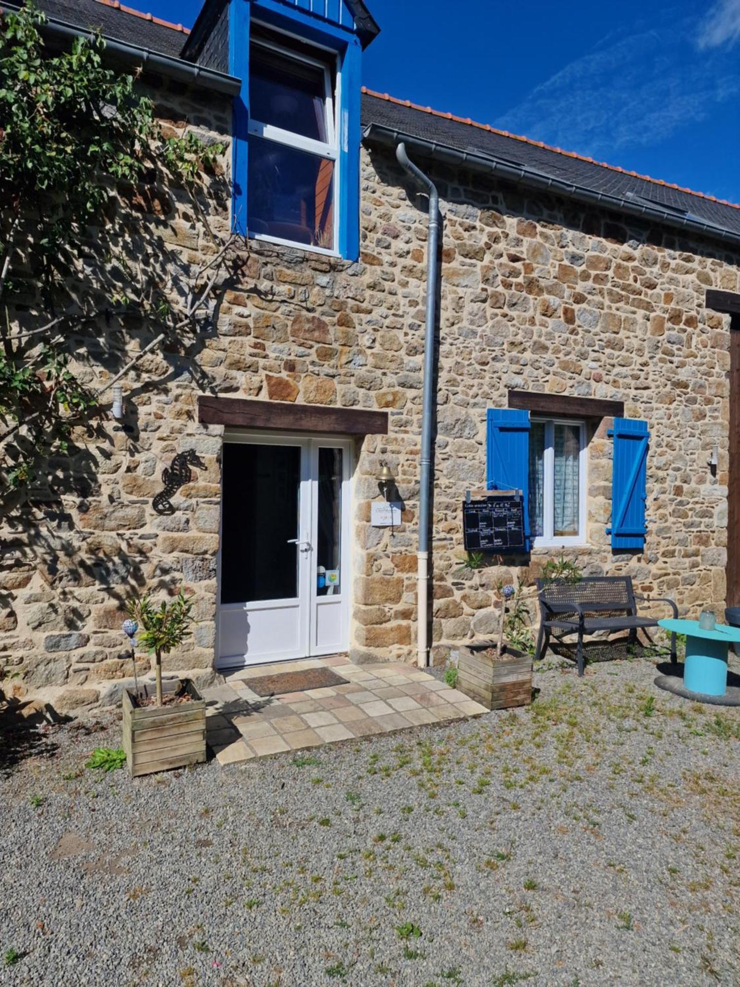 Hotel Les Chevaux De L'Hippocampe Mont-Dol Esterno foto